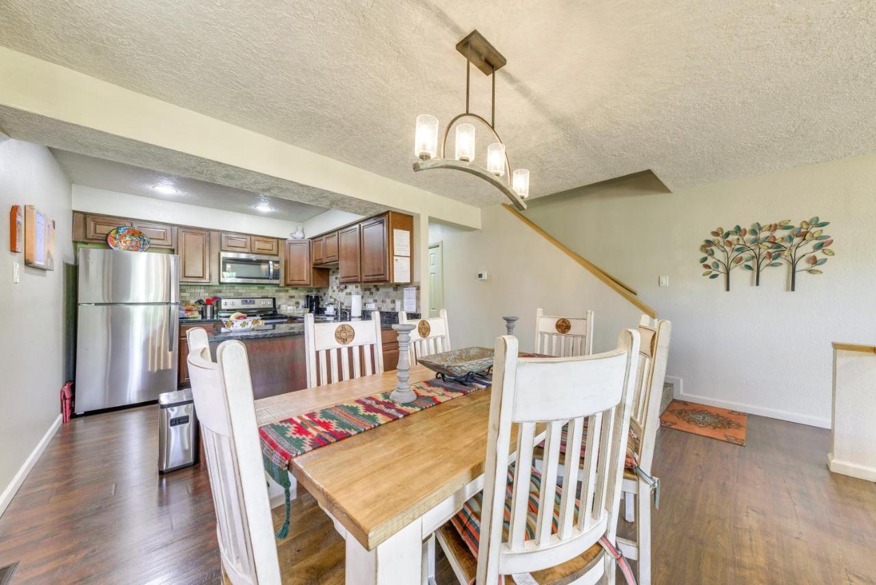 Ruidoso Golf Condo - Patio, Fire Pit And Mtn View! Екстериор снимка