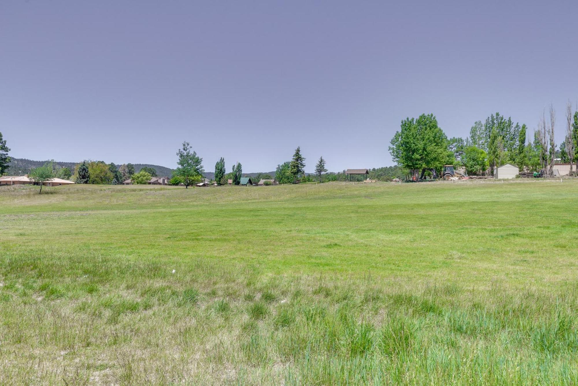 Ruidoso Golf Condo - Patio, Fire Pit And Mtn View! Екстериор снимка